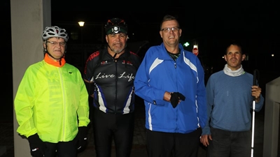Drie Amigos samel geld in vir rolstoele