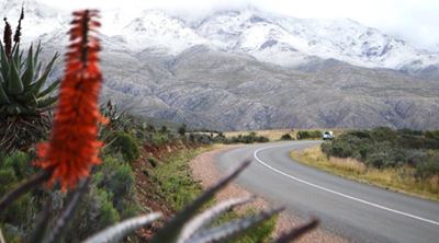 Koue en sneeu tref Klein Karoo