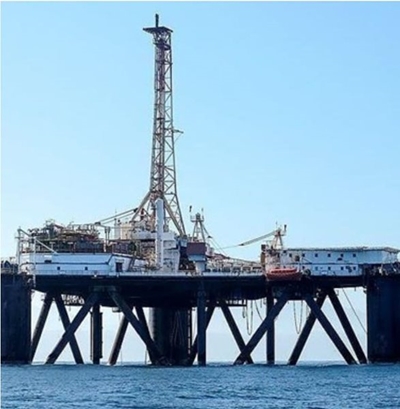 Man 'swims' from Great Brak to PetroSA platform