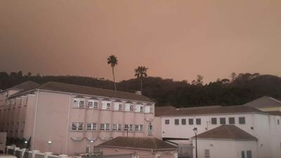 Fire: Evacuations in Karatara continue