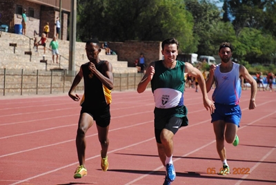 Highgate interprovinsiale tweekamp reusesukses