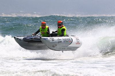 Exciting inflatable boat racing to watch