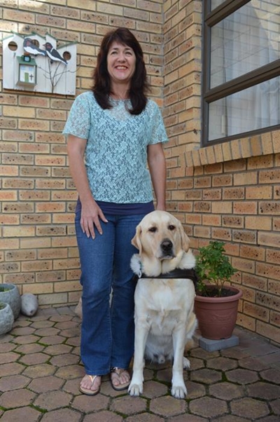 Mosselbaaier en hond maak geskiedenis in gelykheidshof