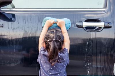 A woman's guide to car washing