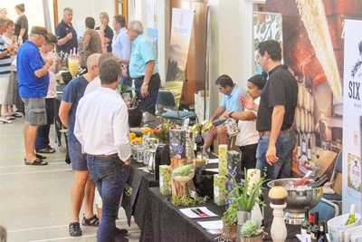 Proe-proe so saam met Stilbaai
