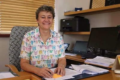 Top officials and ward councillor resign