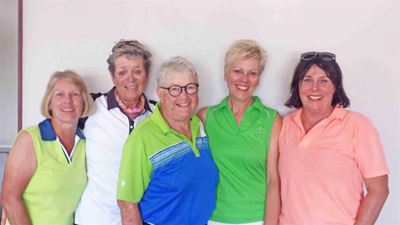 Scorching ladies' golf