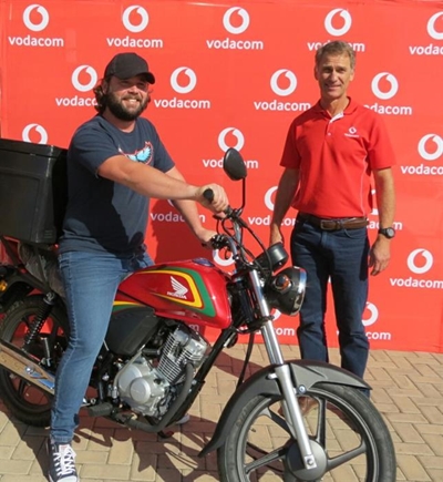 Stilbaaier wen motorfiets