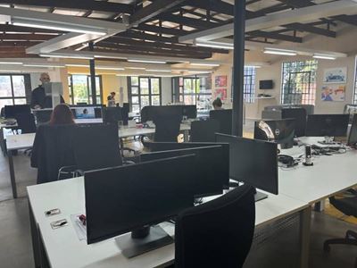 VLV ontdek groot idees in Karoo Tech Hub