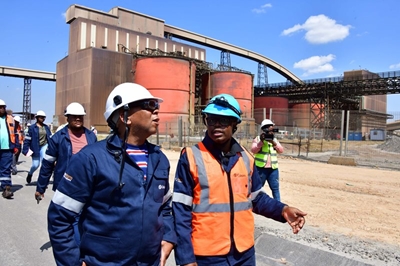 Electricity Minister to visit OEM plants in Eastern Cape