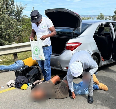 Alleged card scammers arrested near Plettenberg Bay