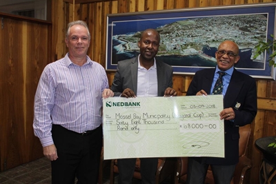 Ruim skenking vir eerste Mayoral Cup