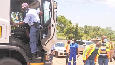 Safer Festive Season: Police Minister kicks off countrywide inspection tour