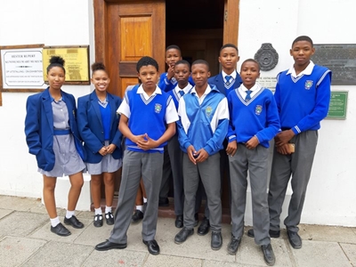 Spandau High School visits local art museum