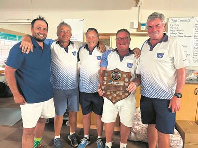 Gonubie se balle is bobaas in Hofmeyr