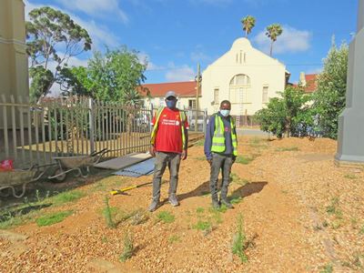 Gronde voorberei vir sentrum