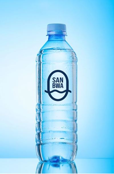 There’s more to bottled water than “still or sparkling”