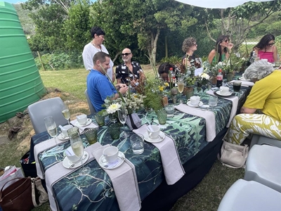 Thousands raised for Kaws at cake-off