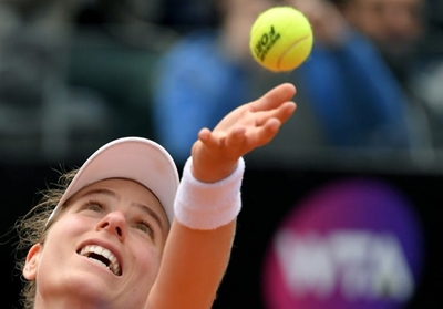 Pliskova sweeps past Konta to win Italian Open
