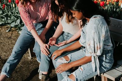 Tips for supporting a loved one with bipolar disorder