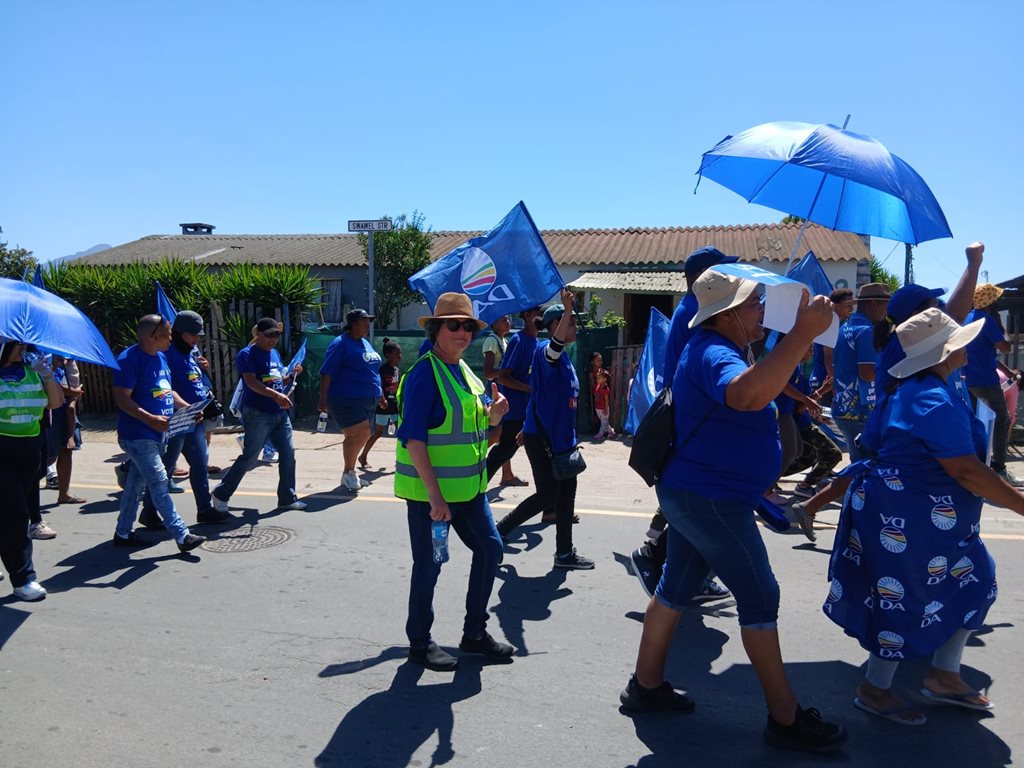 Optog teen misdaad in Conville gehou