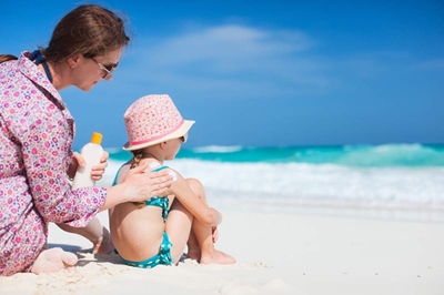 Natural ways to treat sunburn