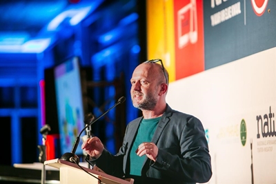 KKNK-program bied medisyne vir die siel