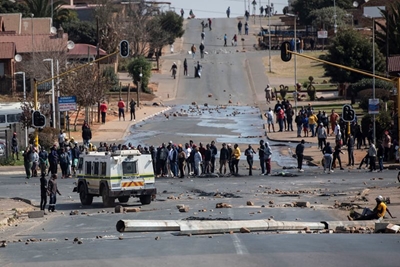 Parts of Tembisa plunged into darkness after substation torched