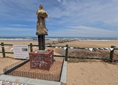 Statue of Leentjie unveiled