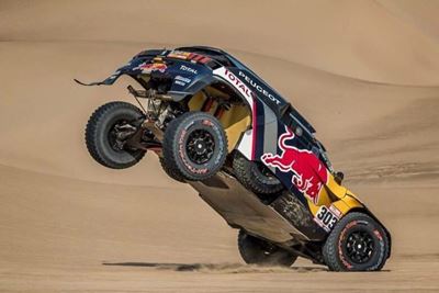 Sainz wins Dakar Rally