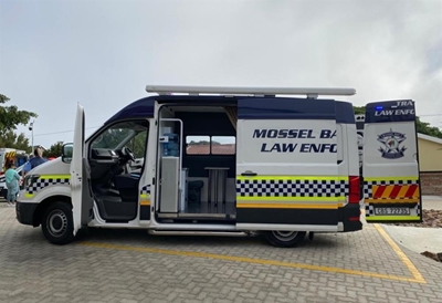 Nege vas vir dronkbestuur