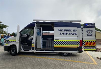 Nege vas vir dronkbestuur