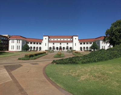 Pukke vier hul 150ste bestaansjaar met 'n groot fees