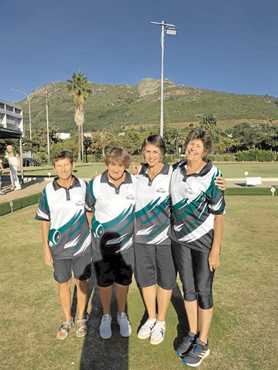 Graaff-Reinet se vroue blom in die Boland