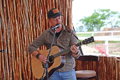 Roan Ash entertains at opening