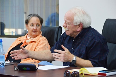 Arts community holds brainstorming session