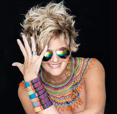 PJ Powers up Knysna Timber Fest