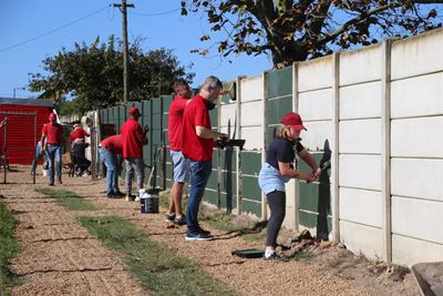 Pacaltsdorp crèche gets red-hot makeover