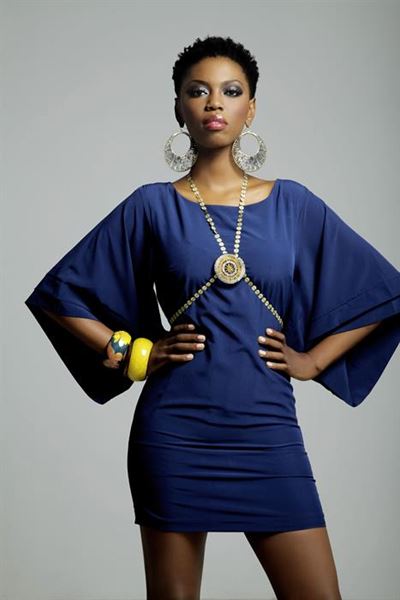 Lira is coming to town