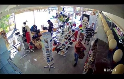 Nog 'n winkel loop deur