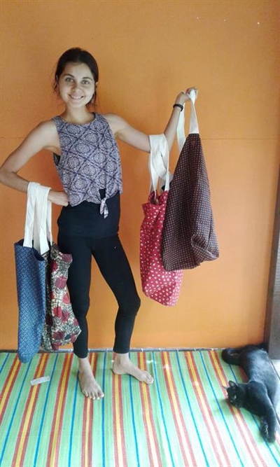 Teen has fight against plastic in the bag