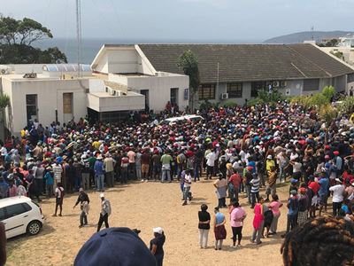 Plett march: Crowd disperse