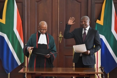 Cyril Ramaphosa doesn’t want David Mabuza ‘plotting’ with Ace Magashule at Luthuli House: Analyst