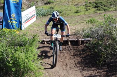 Windpomp bergfietsry in Stilbaai