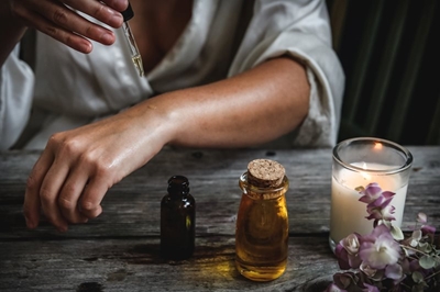 10 different ways to use tissue oil