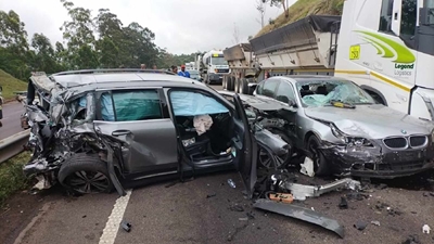 Four dead in massive crash near  Mariannhill Toll