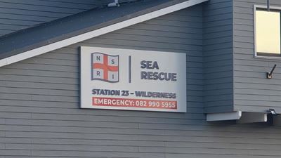 Man rescued from rip currents at Leentjiesklip