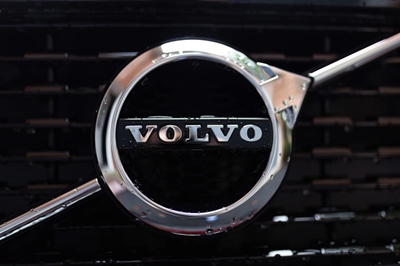 Volvo cars recalls 507 000 vehicles as probe finds fire risk