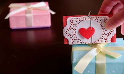 How to create gifts with an affordable laser cutter