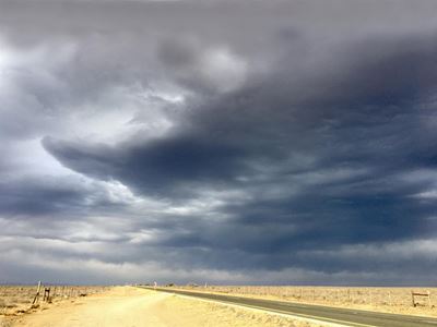 Rain to stay away